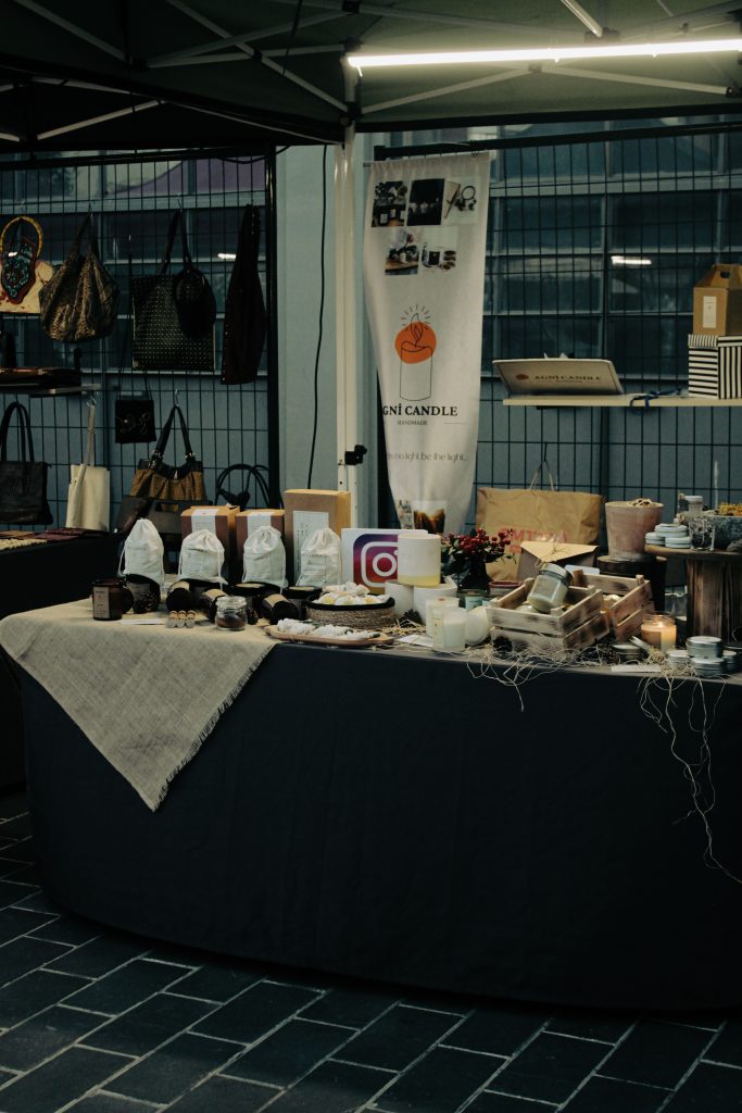 sell candles on wholesale