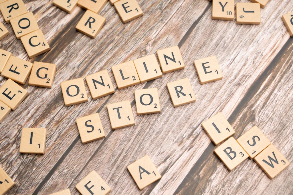 Beginner Friendly Guide on How to Start and Scale and E-Commerce Store.